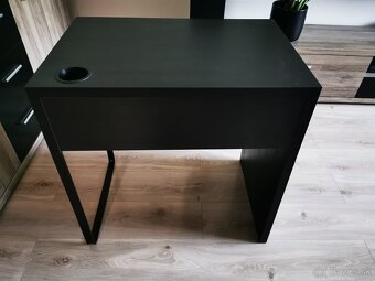 Stolík MICKE hnedy - 8