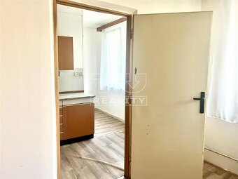 2-izbový byt blízko centra Senice – ideálna investícia... - 8