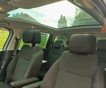 PEUGEOT 5008, 1.6HDI, 7.MIEST, 6.RYCH.MAN. PANORAMA - 8
