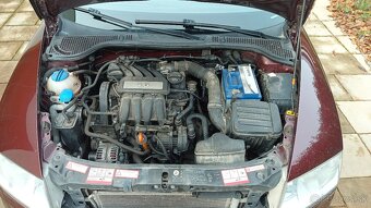 Škoda Octavia II, 1.6benzín, r.v.2012, 161000 km, bez hrdze - 8
