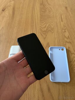 iPhone SE 2020 64 gb Black v záruke + prisleusntvo - 8