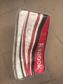 Brankárska výstroj - 8