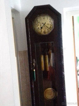 HODINY 3 ZAVAZOVE - 8