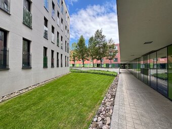 Luxusný 2i. byt,projekt VIKTORIA,Košická ul, garáž 21m,Nivy - 8