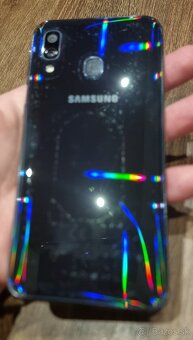 Samung Galaxy A40 - 8