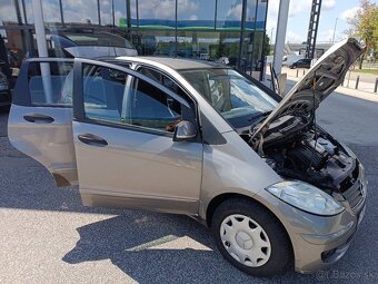 Predám Mercedes Benz 150 benzín manuálna prevodovka - 8
