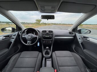 Volkswagen Golf VI - 8