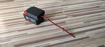 Adaptér batérie Milwaukee M18 - 8