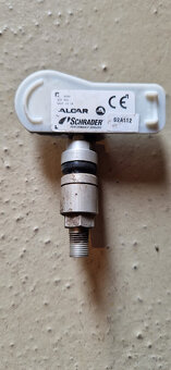 Predám elektróny - 8