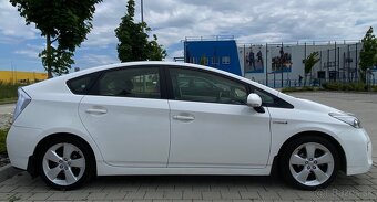 Toyota Prius 1.8 hybrid 2012 - 8