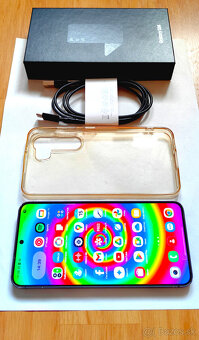 samsung galaxy S24,,pekny stav,vykonny a vyborne foti - 8