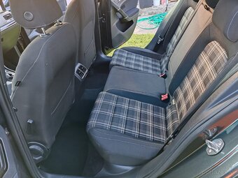 Predám Volkswagen golf - 8