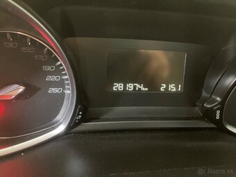 Peugeot 308SW 2.0 HDI 110 KW AT6 - 8