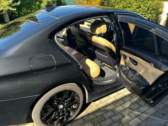 BMW 523i F10 2010 - 8