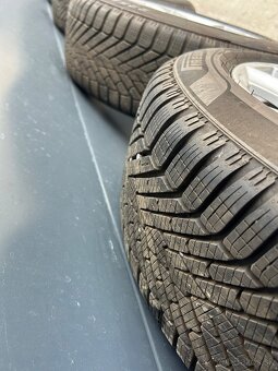 Originál zimná sada BMW 225/55 R17 Pirelli - 8