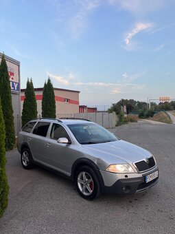 Škoda Octavia 2.0 tdi scout - 8