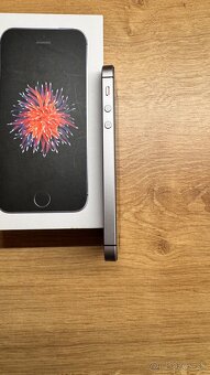 Predám Apple iPhone Space grey SE 2016 - 8