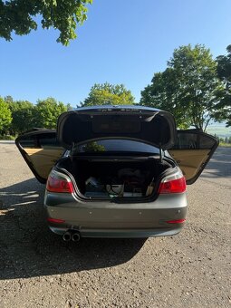 BMW E60 - 520D - 8