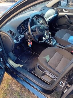 Škoda Octavia ll,1,6 TDI Eleg, r.v. 2011, 177900km - 8