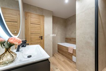 Nad Jazerom: Nadčasový 3 izb. byt POLUDNÍKOVÁ, 71 m2, loggia - 8
