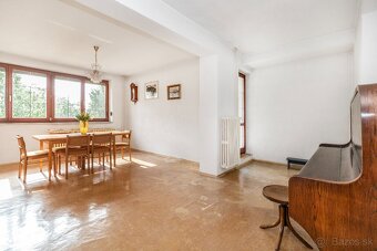 Na predaj - 6i RD Bratislava - Jarovce, 781 m² pozemok, poho - 8