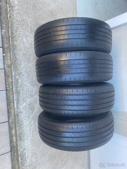 Goodyear 225/55r19 2x - 8