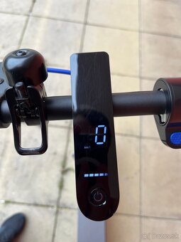 Xiaomi Mi Electric Scooter 3 - 8