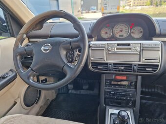 Nissan X-Trail 2.2 dCi - 8