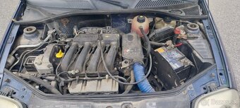RENAULT CLIO II 1.4 16v - 8