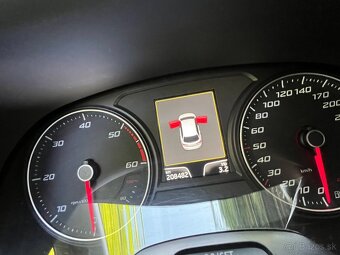 Predám Seat Leon combi 2015 TDI automat - 8
