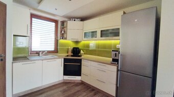 4i bungalov s garážou v Snežnici - 8