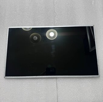 Predám obrazovku do notebooku 15,6" LED display 40pin HD+ C - 8