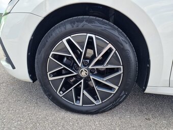 Škoda Octavia Combi 2.0 TDI SCR Style DSG - 8