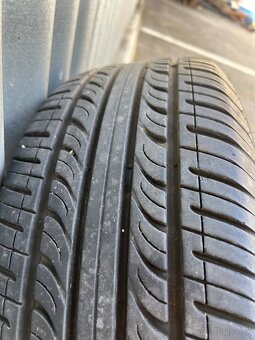 Ford R16 205/55R16 - 8