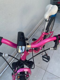 Detský dievčenský bicykel značky SPECIALIZED - 8