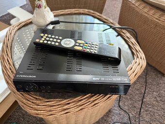 Samsung televízor 94 cm / 37 palcov - 8