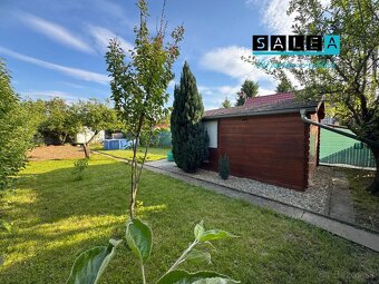 Krásna záhrada s chatkou v Kráľovej nad Váhom 259 m2 - 8