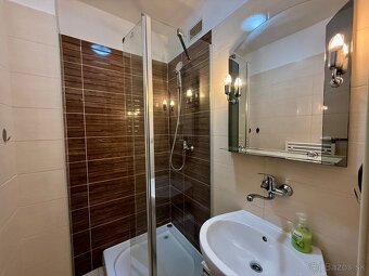 1-izbový byt na prenájom, s dvomi balkónmi, Školská ulica - 8