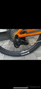 GHOST E RIOT CF FULL PARTY S - 8