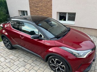 Toyota CHR 1.8 Hybrid 2019 rok 99000km 4,5l/100km - 8