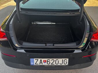 Mercedes-Benz CLA Kupé 180 A/T - 8
