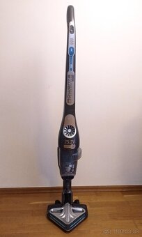 VYSÁVAČ TYČOVÝ EXTREME CYCLONIC ROWENTA - 8