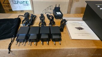 Dmx pult s 3 bezdrôtovými bateriovymi dmx prijimačmi - 8