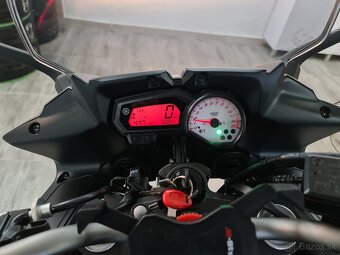 Yamaha Fazer 8 - 8