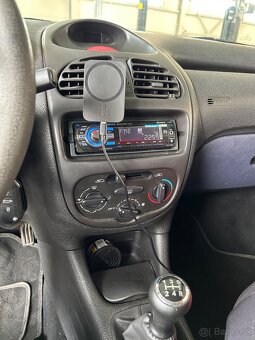 Peugeot 206 1,4i 55kw 2000 - 8