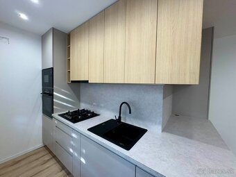 NA PREDAJ EXKLUZÍVNA PONUKA, 3-IZBOVÝ BYT V PRIEVIDZI - 8