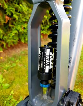 Downhill bicykel Cube Two 15 Race 2020 - 8