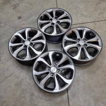 Hliníkové Hyundai disky 4x100 R15 6J ET47 - 8