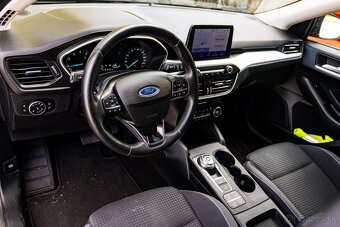 Ford Focus Kombi 1.0 / Nový motor / AJ NA SPLÁTKY / - 8
