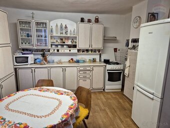 Predaj 10-izbový rodinný dom Hrušovany, okr. Topoľčany - 8